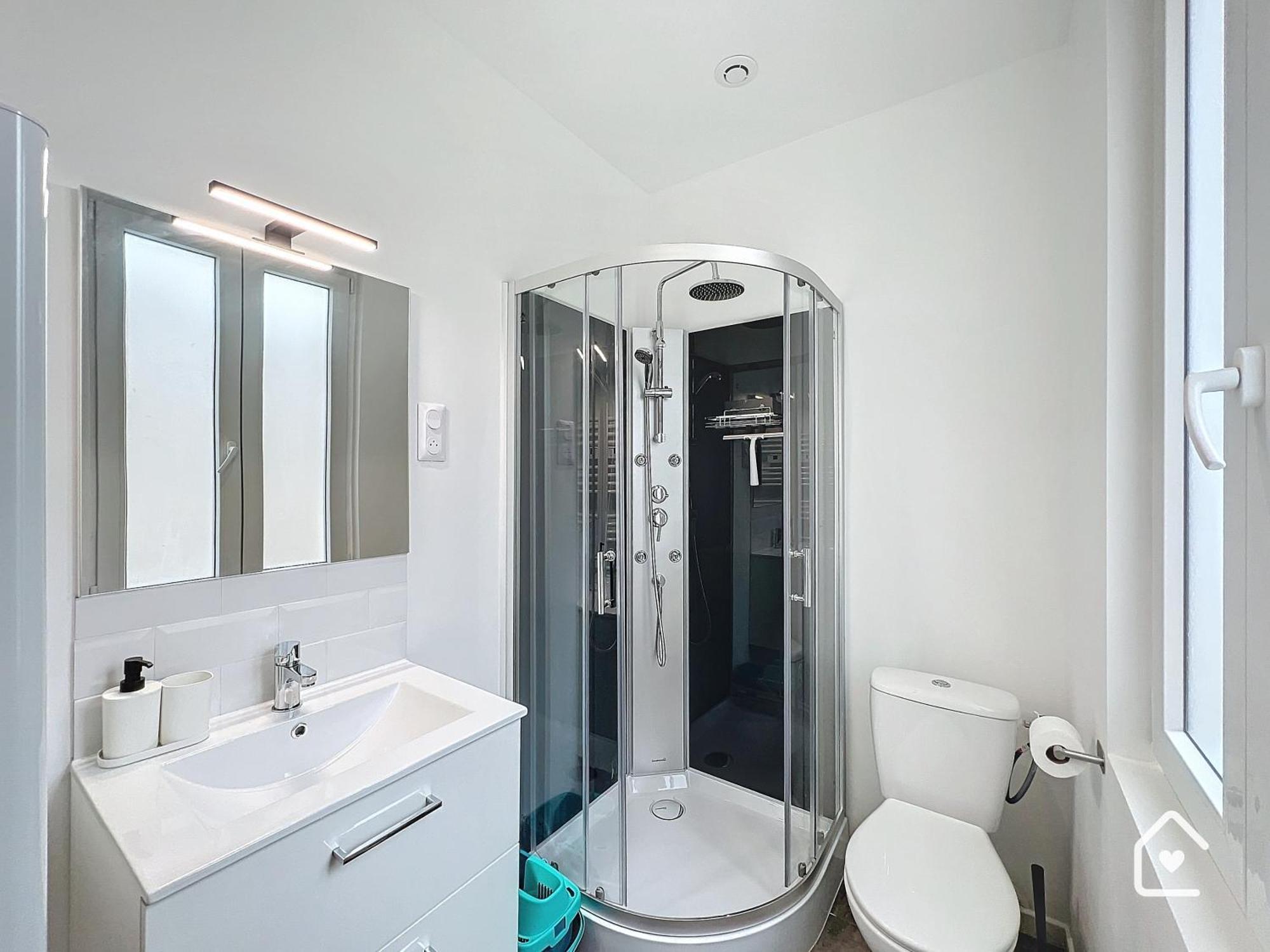 Studios - 1 Min Gare Chatellerault - Entree Autonome - Bagian luar foto
