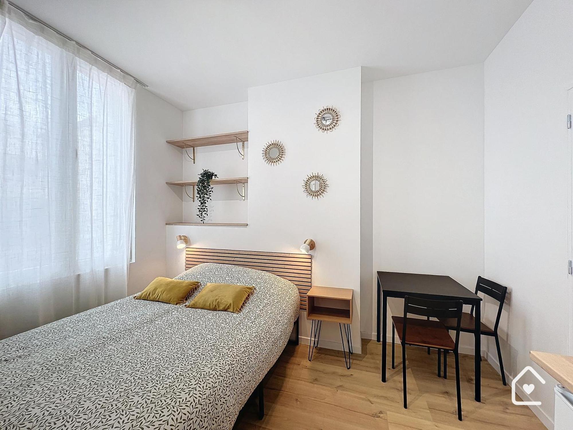 Studios - 1 Min Gare Chatellerault - Entree Autonome - Bagian luar foto
